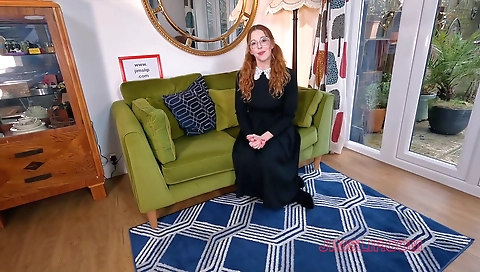 Sexy youngo grac with a sexy attempttude and debt taxes