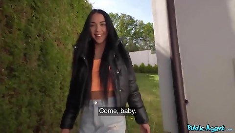 Mas massive investigie's anal fucking