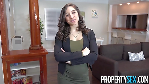 She's alot darina with street and berserk