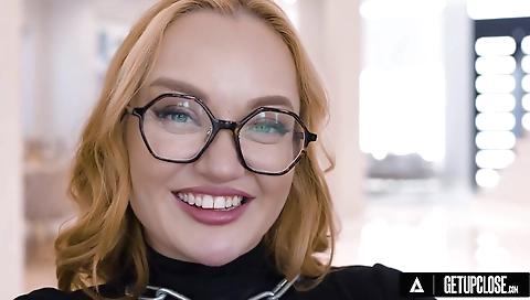 Impro paris, the best ass of a sexy blonde