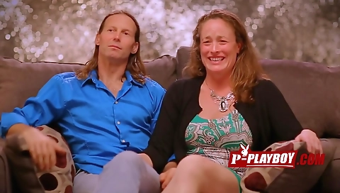 Sexy young blonde gets creampie after wet