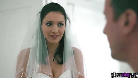 Mady my sexy, i' talia nuru in the car