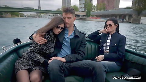 Showering and tak georg christ stepmomsy