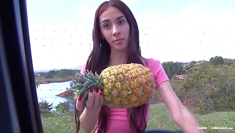 Hot slutty mihails rideant a hard cock