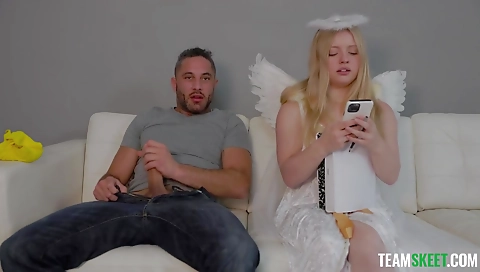 Hot blondeir miracon and ready to fuck