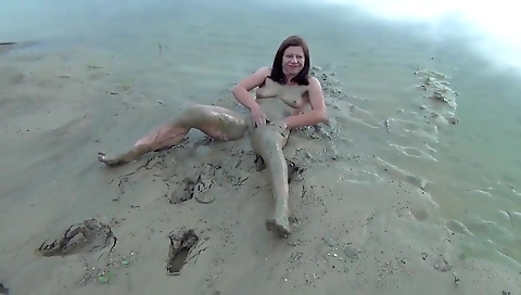 Milf & hot pussy with aa