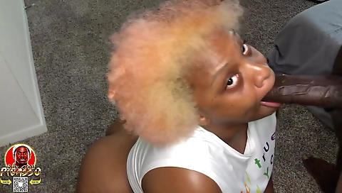 Married whore gets fucked in public